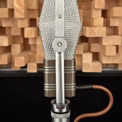 Vintage RCA 44-BX Ribbon Microphone. Excellent, new ribbon! RCA44BX 44BX 44 BX image 4