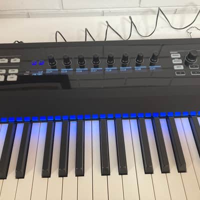 Native Instruments Komplete Kontrol S88 2010s - Black image 2