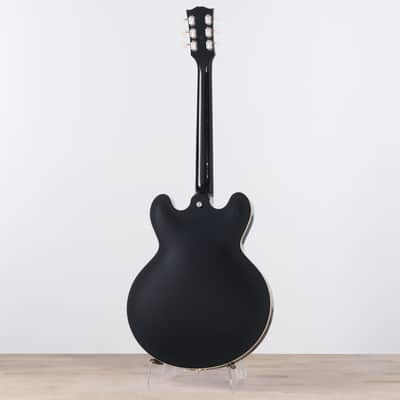 Gibson ES-330, Ebony | Demo image 4