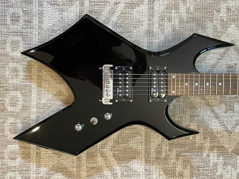B.C. Rich Warlock Onyx w/Original Hardshell Case