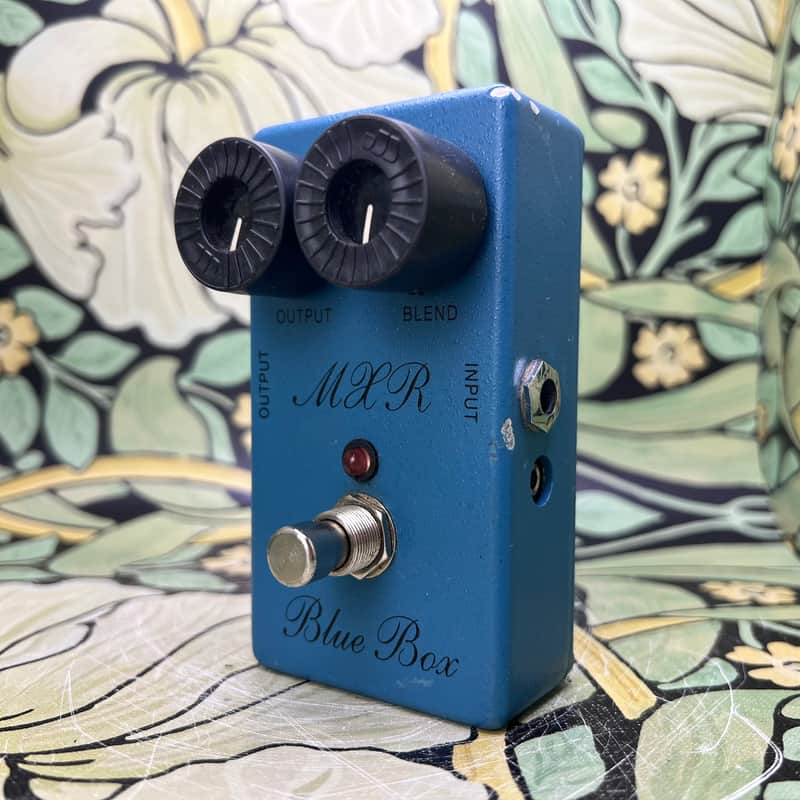 MXR Blue Box Script Octave Fuzz - Used | Reverb