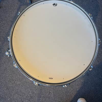 DW 5.5x14 Black Nickel Snare Drum image 4