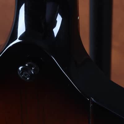 Gibson Thunderbird Sunburst - 2nd Hand image 9