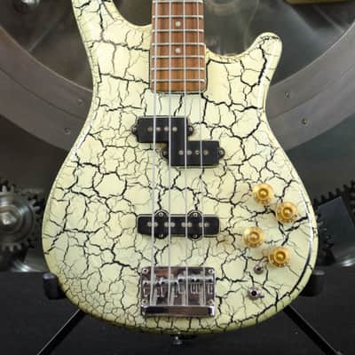 Series 10 Professional Bass Crackle Finish image 2