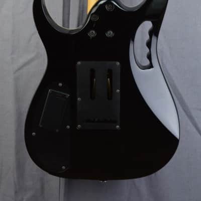VIDEO- IBANEZ Steve VAI JEM77V-01 2007 - Black - "Sustainer" - MIDI - Japan import image 2