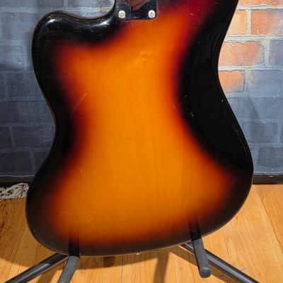 Fender Blacktop Jazzmaster HS 3-Color Sunburst image 19