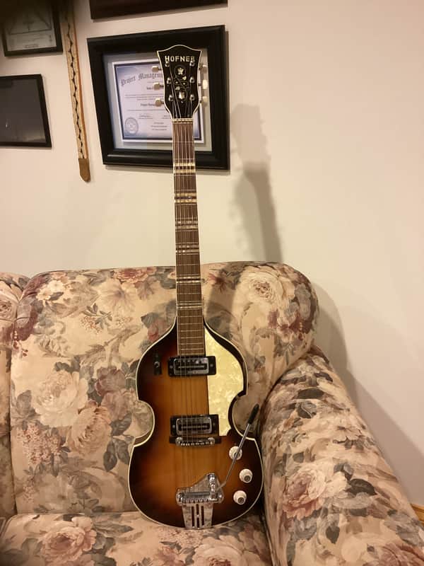 Hofner 459 Violin Guitar 1967 - Violin Sunburst image 1