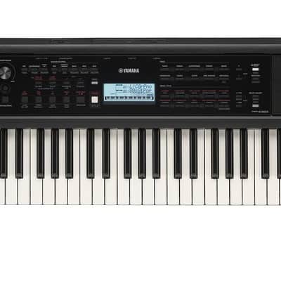 Yamaha PSRE383 Portable Keyboard image 2