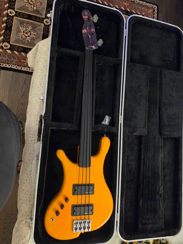 Moses graphite Seymour Duncan Basslines ABM Hipshot Lefty fretless bass 2000s - Yellow image 1