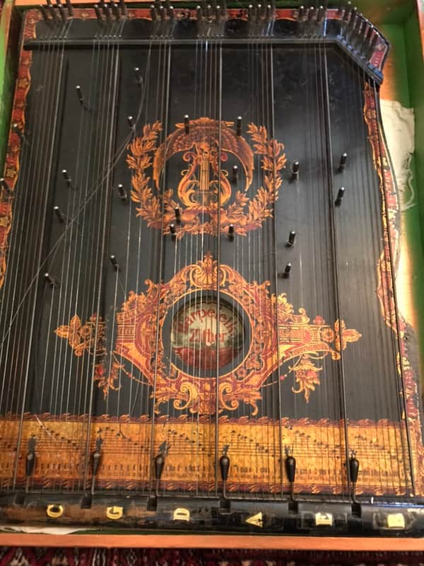 Harpeleik Zither Early 1900's image 1