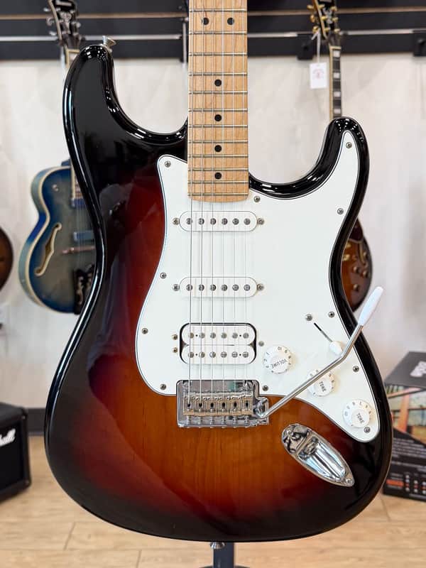 2020 Fender Player Stratocaster HSS - Sunburst image 1