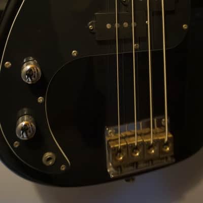 Epiphone by Gibson Vintage Accu-Bass Lefty Black Electric Bass image 4