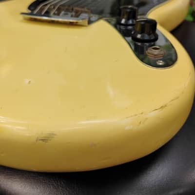 Fender Musicmaster Vintage Electric Guitar with Rosewood Fretboard 1976 - Olympic White image 20