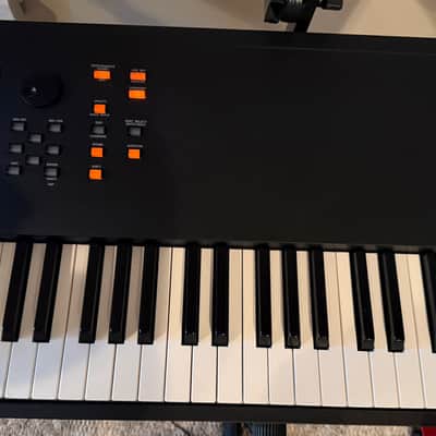 Yamaha MODX 88-Key 16-Voice Synthesizer- Black image 1