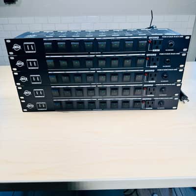 American DJ POW-R BAR RACK USB 10-Outlet 2-USB Rackmount Power Distributor image 2