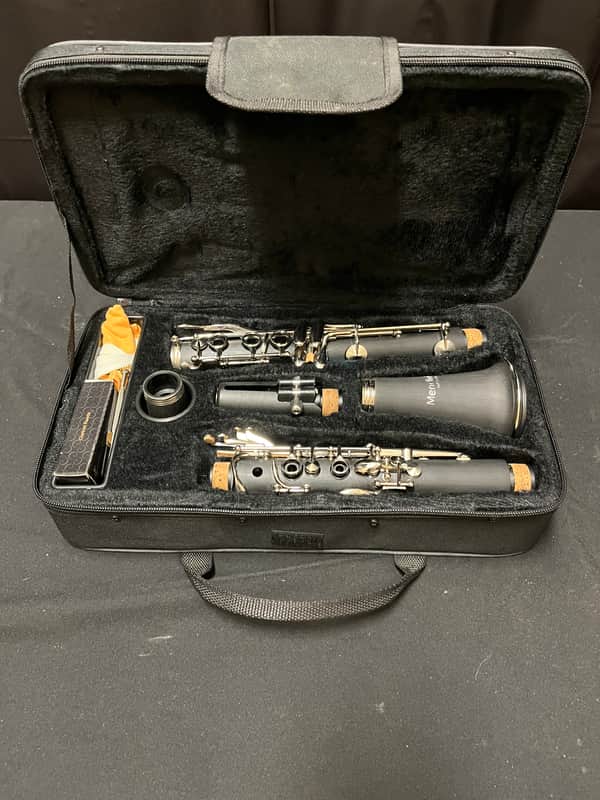 Mendini by Cecilio Bb Clarinet w/ Case, Reserve X5 Mouthpiece, & Accessories- Black image 1
