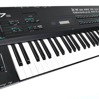 Yamaha DX7S | Reverb