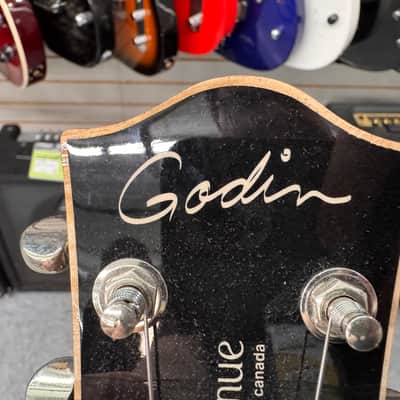 Godin 5th Avenue Kingpin 2010s - Cognac Burst image 2