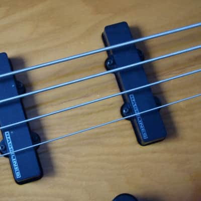 Schecter Jazz Bass TEXAS American Series 2002 Tobacco Sunburst image 5