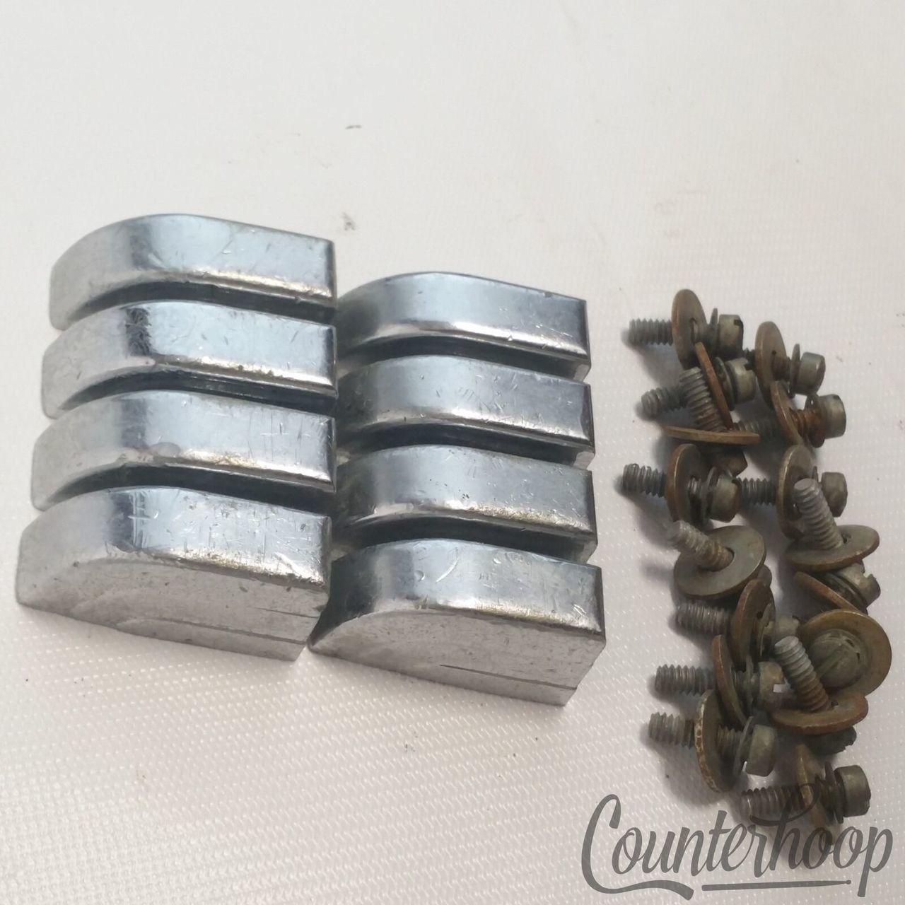 Leedy 8x Beavertail Tom/Snare Drum Lugs Chrome No-Tab Elkhart,IN USA 40s-50s OG — main photograph