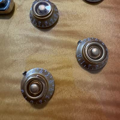 Gibson Les Paul Standard '60s Unburst DEMO image 6