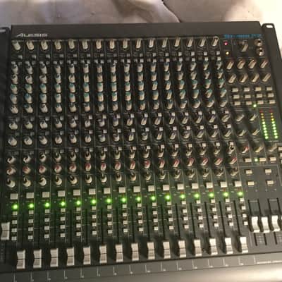 Alesis Studio 32.  16 channel mixer  1999 image 1
