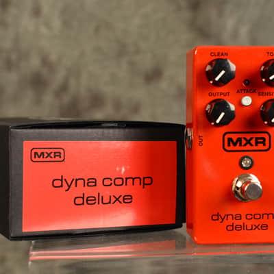 MXR M228 Dyna Comp Deluxe Compressor Pedal w Fast Same Day Shipping Included image 1
