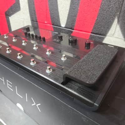 Line 6 Helix Floor 2015 - Present - Black image 9