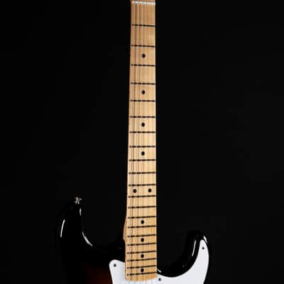 Fender Custom Shop LTD 70th Anniversary '54 Stratocaster NOS - Wide Fade 2 Color Sunburst image 8