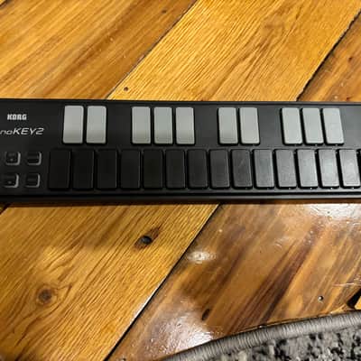Korg nanoKEY2 Slimline usb midi keyboard controller image 3