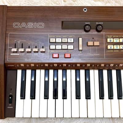 Casio CT-701 Casiotone 61-Key Synthesizer | Reverb