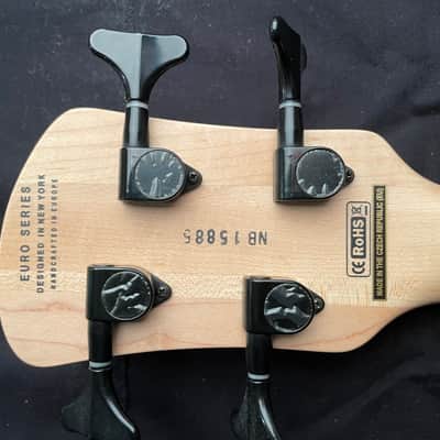 Spector Bantam 4 Left-Handed - like new - Black Cherry image 6