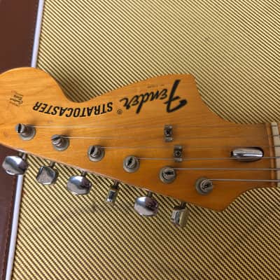 Vintage 1974 Fender Stratocaster Electric Guitar w/ Tweed Hardshell Case! Staggered Pole Pickups, Tuxedo Plastic! image 6
