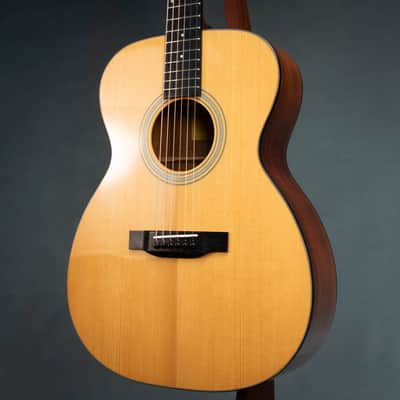 Eastman E10OM-TC Thermo Cured w/Case - Preowned image 4