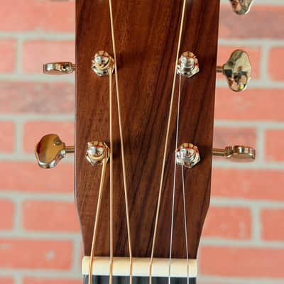 Martin Custom Shop 000-18 Acoustic Guitar - Natural image 8