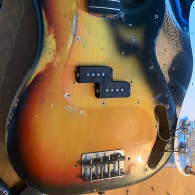 Fender Precision Bass 1965 L-Series Sunburst OHSC image 11