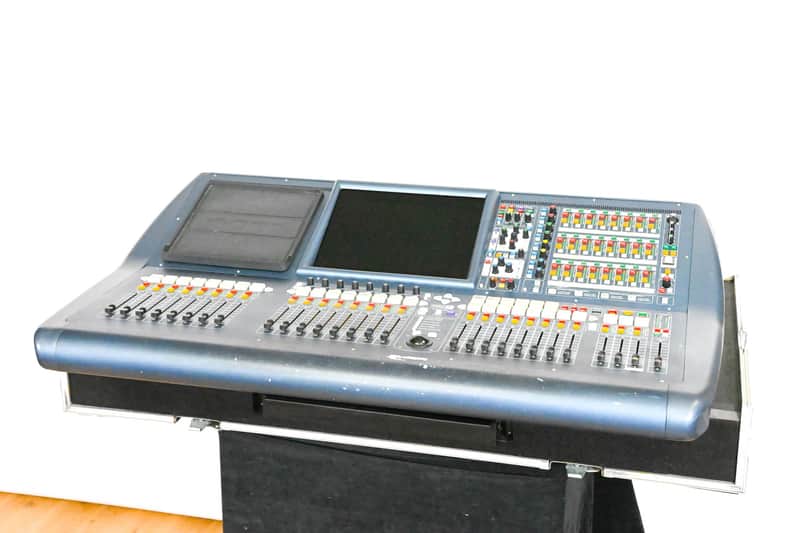 Midas PRO2 Live Digital Audio Mixing Console with Flight Case CG009VW *ASK FOR SHIPPING* image 1
