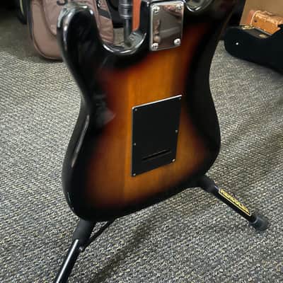 Silvertone SS series 2000s - Sunburst image 11