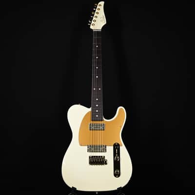 Suhr Mateus Asato Signature Series Classic T w/ Lollar Gold Foil Pickups, Tremolo & Premium Softshell Case- MA White 2026 (85692) image 2