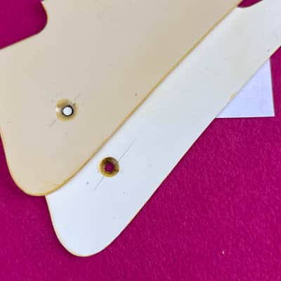 General Vintage Tone For Les Paul®️Historic vintage 1954 - 1956 model pickguard   Fits Gibson®️ Vintage Cream  Aged image 4