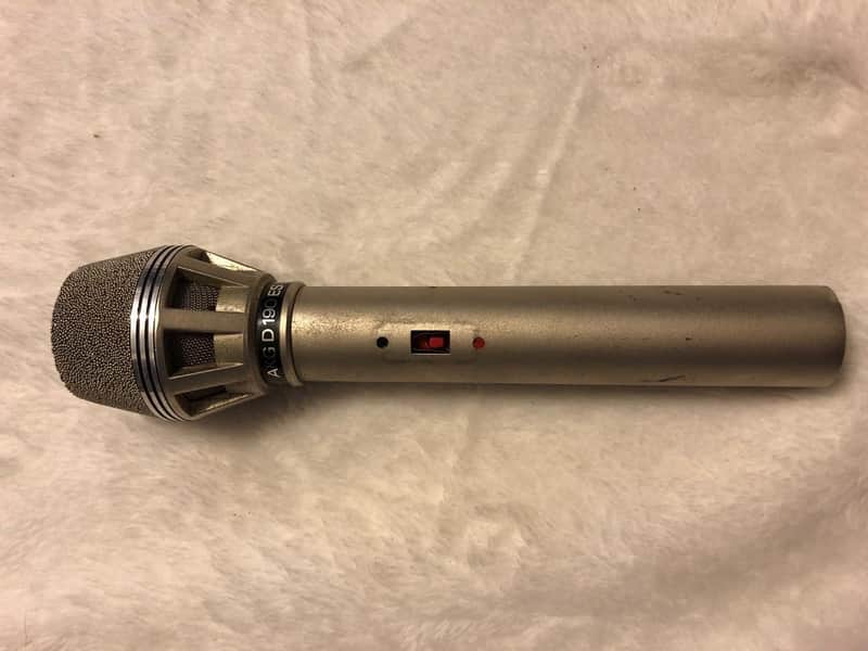 Vintage AKG D190E microphone for sale....clean and sounds great! image 1