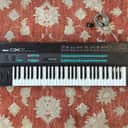 YAMAHA DX7 Digital Programmable Algorithm Synthesiser