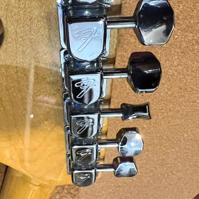 Fender Japan Stratocaster ST68-TX (Texas Special Pickups) 2008-2009 - 3TS image 21