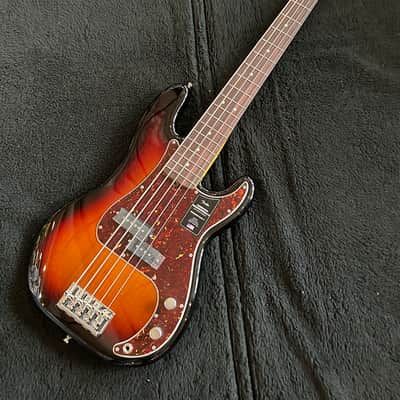 Fender American Professional II Precision Bass V  Rosewood Sunburst #US23016606 9 lbs 1.5 oz image 5