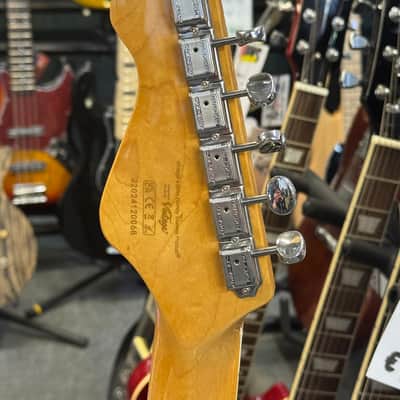 Vintage 30th Anniversary V65 Electric Guitar with Vibrato ~ Ventura Green image 5