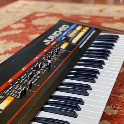 1983 Roland Juno 60 Six Voice Analogue Synthesizer image 8