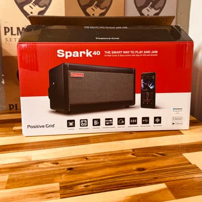 Positive Grid Spark 40 40-Watt 2x4" Modeling Guitar Combo 2020 - Present - Black image 8