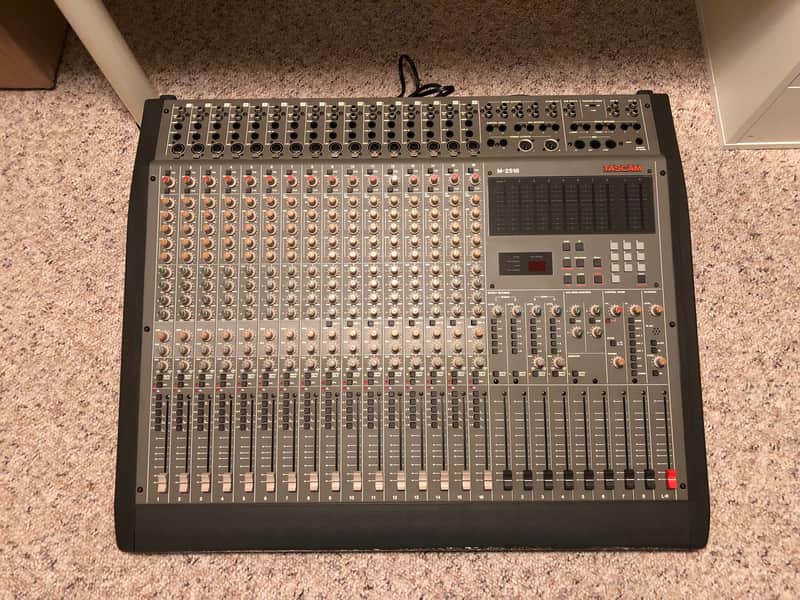 Tascam M-2516 16-channel Mixer image 1