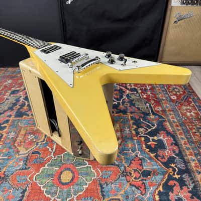 Gibson Flying V '67 Vintage Reissue Classic White - 1999 image 12
