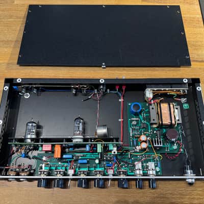 Aguilar DB659 tube bass preamp DI image 2